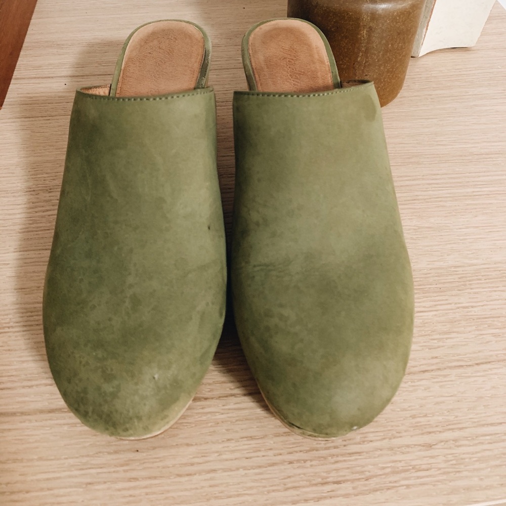 Madewell clogs/mules